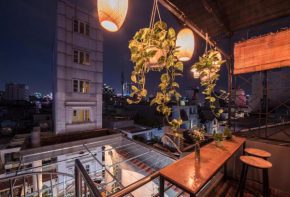 Отель The Like Hostel & Cafe  Хошимин